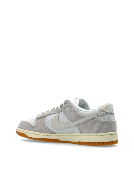 Dunk Low Retro SE Sneakers - Image 3