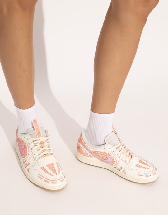 Air Jordan 1 MM Low V3 Sneakers - Image 6