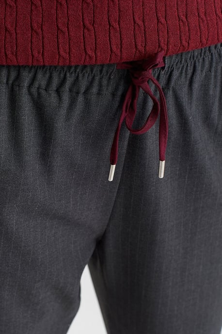 Damen Jogginghose mit elastischem Bund - Image 4