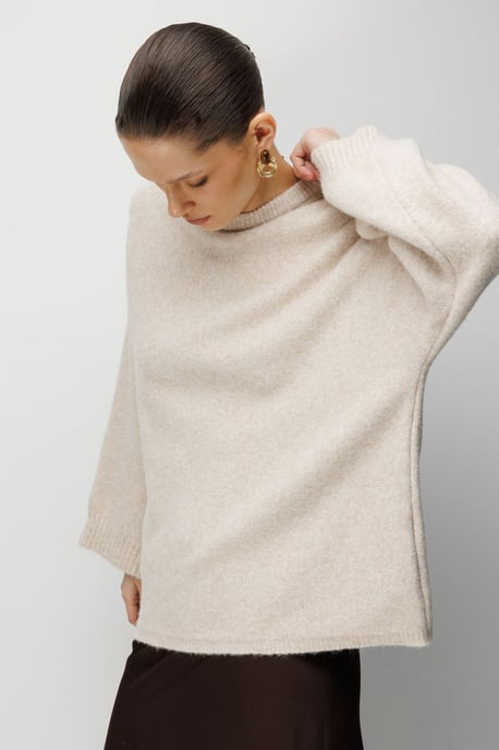 Damen Oversized Rundhalspullover - Image 3