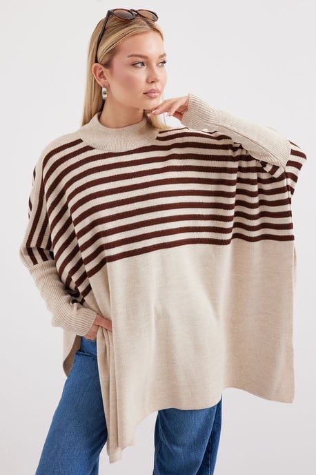 Oversized Acryl Rundhals-Pullover - Image 4