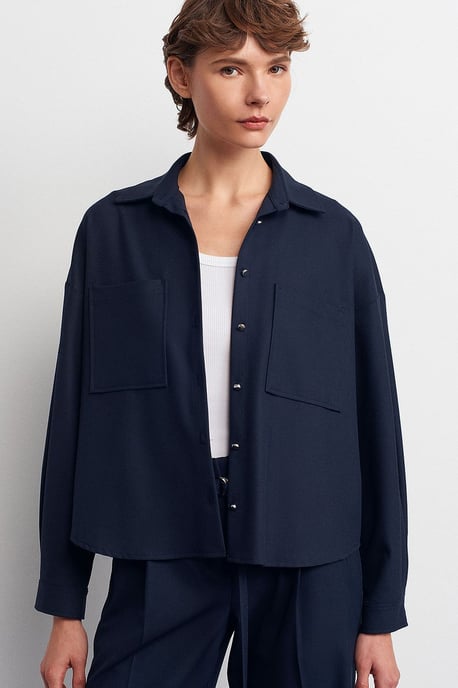 Übergroßes Crepe-Button-Front-Hemd - Image 3
