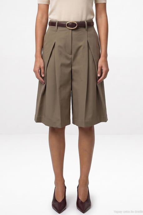 Damen maßgeschneiderte Pull-On Shorts - Image 3