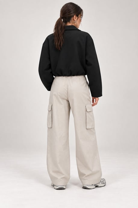 Damen Maßgeschneiderter Blazer - Image 5