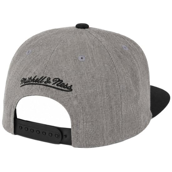 Mitchell & Ness NBA Chicago Bulls grau Kapuze - Image 2