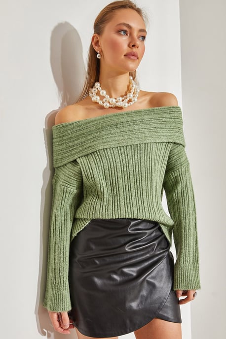Schulterfreier gerippter Strickpullover - Image 1