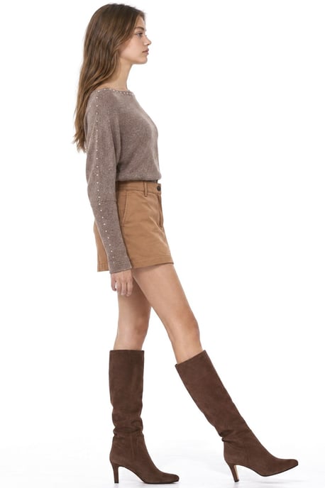 Bootsausschnitt-Bluse mit Stein-Accessoire - Image 2