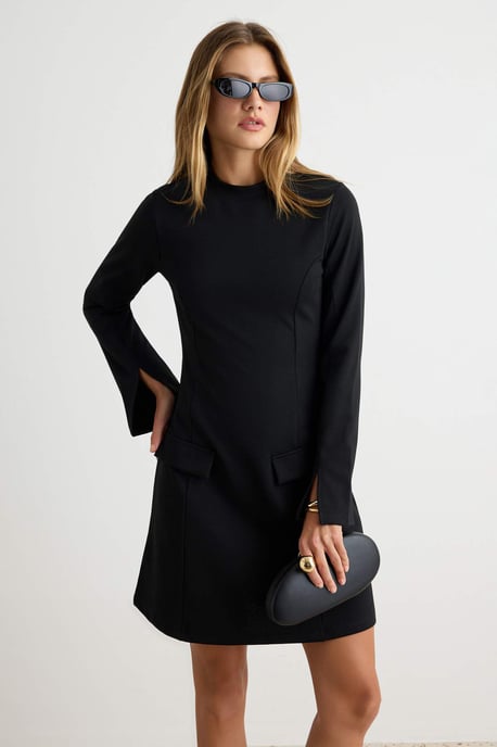 TRENDYOLMİLLA Damen Schwarz Einfarbig Kurz / Mini Lang A-Linie Kleider - Image 1