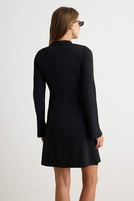 TRENDYOLMİLLA Damen Schwarz Einfarbig Kurz / Mini Lang A-Linie Kleider - Image 3