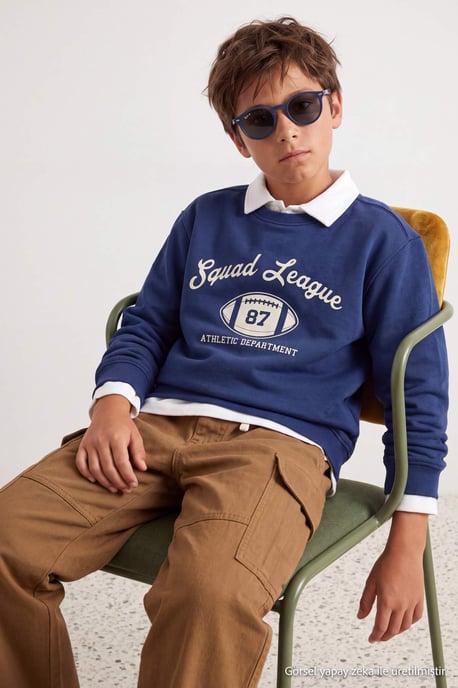 TRENDYOLKIDS Jungen Dunkelblau Einfarbig Lang, Regular Fit Sweatshirts - Image 1