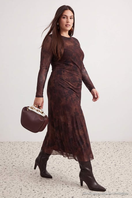 Trendyol Curve Damen Braun Mit Grafikprint Maxi Lang A-Linie Große Größen Kleid - Image 6
