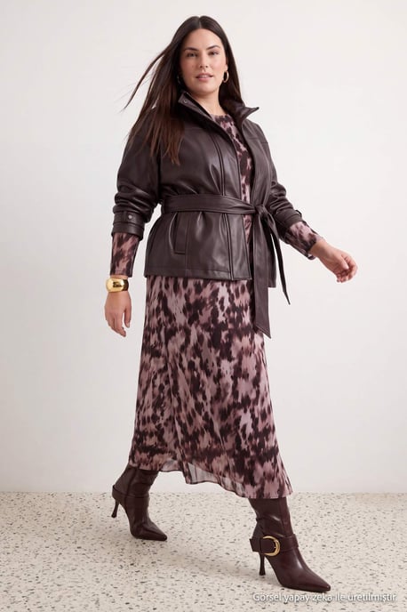 Trendyol Curve Damen Braun Mit Grafikprint Maxi Lang A-Linie Große Größen Kleid - Image 6