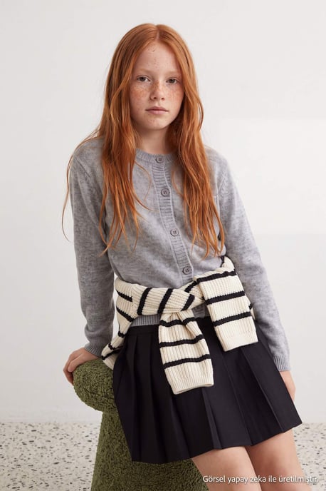 TRENDYOLKIDS Mädchen Grau Bestickt Lang, Oversize Cardigans - Image 2