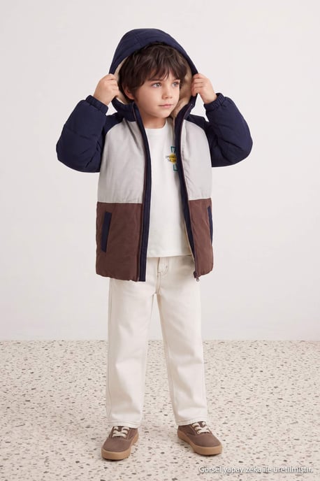 TRENDYOLKIDS Jungen Mehrfarbig Colorblock Regular Fit Winter- Jacken - Image 5