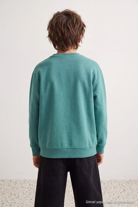 TRENDYOLKIDS Jungen Grün Mit Grafikprint Lang, Regular Fit Sweatshirts - Image 2