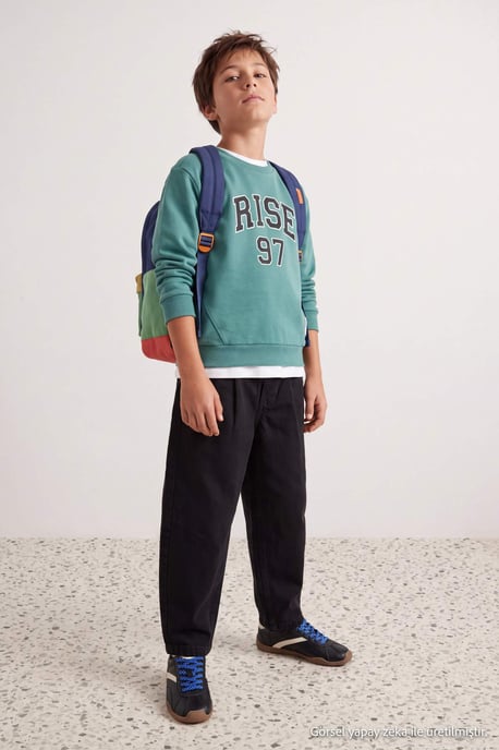 TRENDYOLKIDS Jungen Grün Mit Grafikprint Lang, Regular Fit Sweatshirts - Image 4