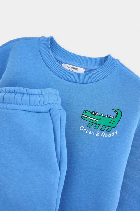 TRENDYOLKIDS Jungen Blau Mit Grafikprint Lang, Oversize Zweiteilig Sets - Image 3