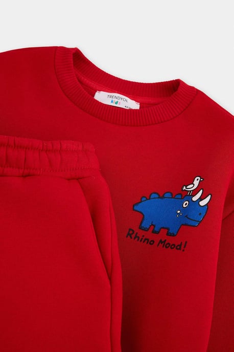 TRENDYOLKIDS Jungen Rot Mit Grafikprint Lang, Oversize Zweiteilig Sets - Image 4