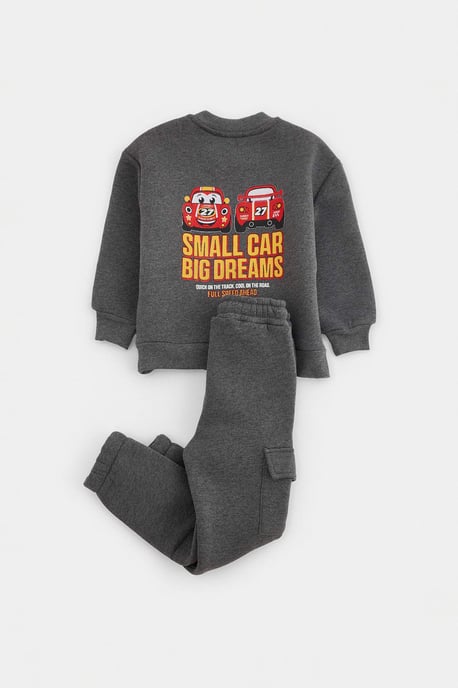 TRENDYOLKIDS Jungen Grau Mit Grafikprint Lang, Oversize Zweiteilig Sets - Image 1