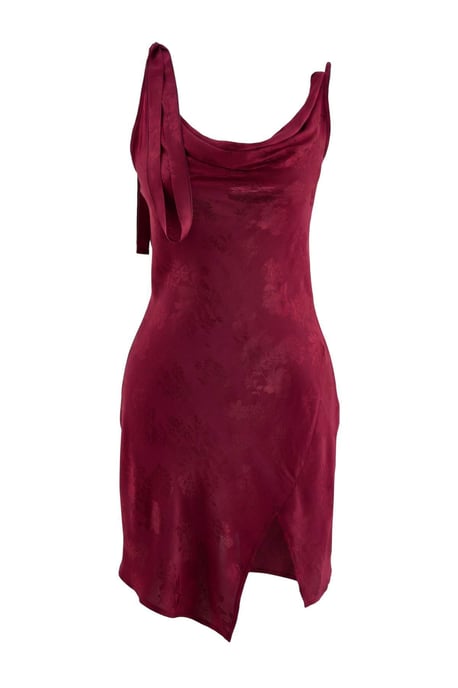 TRENDYOLMİLLA Damen Bordeaux Geblümt Kurz / Mini Ärmellos Regular Fit Nachthemden - Image 1