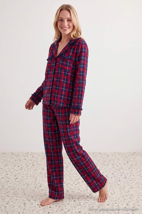 TRENDYOLMİLLA Damen Rot Kariert Lang, Regular Fit Pyjama- Sets - Image 2