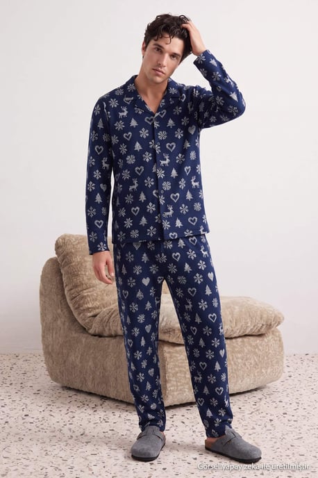 TRENDYOL MAN Herren Dunkelblau Weihnachts- Lang, Regular Fit Pyjama- Sets - Image 5
