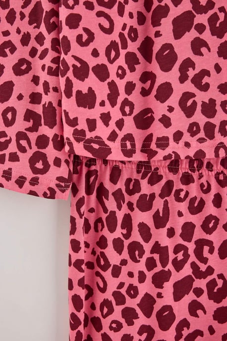 TRENDYOLMİLLA Damen 2er Pack Lila Animal-Print Lang Loungewear Regular Fit Pyjama- Sets - Image 2