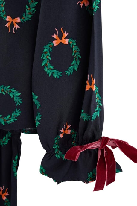 TRENDYOLMİLLA Damen Dunkelblau Weihnachts- Lang, Regular Fit Pyjama- Sets - Image 3
