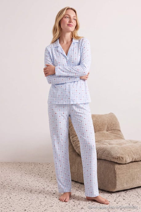 TRENDYOLMİLLA Damen 2er Pack Blau Mit Grafikprint Lang, Regular Fit Pyjama- Sets - Image 2