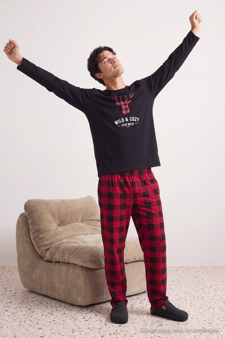 TRENDYOL MAN Herren Schwarz Kariert Lang, Regular Fit Pyjama- Sets - Image 2