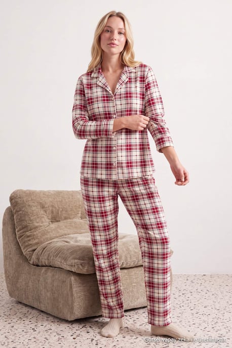 TRENDYOLMİLLA Damen 2er Pack Mehrfarbig Mit Grafikprint Lang, Regular Fit Pyjama- Sets - Image 6