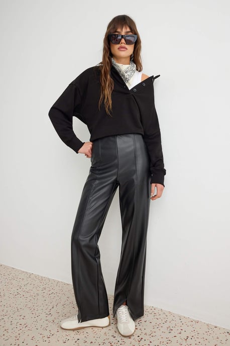 TRENDYOLMİLLA Damen Schwarz Einfarbig Ausgestellt Normale Taille Hosen - Image 4