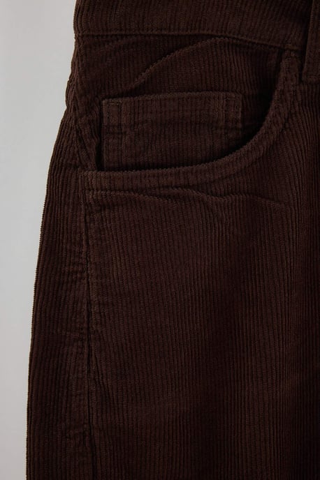 TRENDYOL MAN Herren Braun Einfarbig Gerade Normale Taille Hosen - Image 3