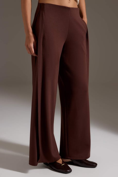 TRENDYOLMİLLA Damen Braun Einfarbig Weites Bein Normale Taille Hosen - Image 2