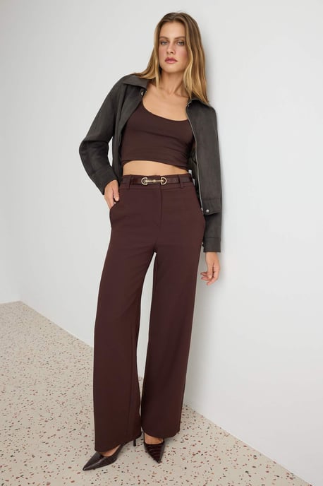 TRENDYOLMİLLA Damen Braun Einfarbig Weites Bein Normale Taille Hosen - Image 4