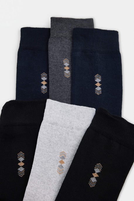 TRENDYOL MAN Herren Mehrfarbig Geometrisches Muster Socken - Image 2