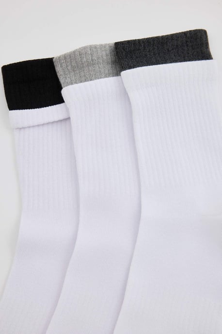 TRENDYOL MAN Herren Mehrfarbig Colorblock Socken - Image 2