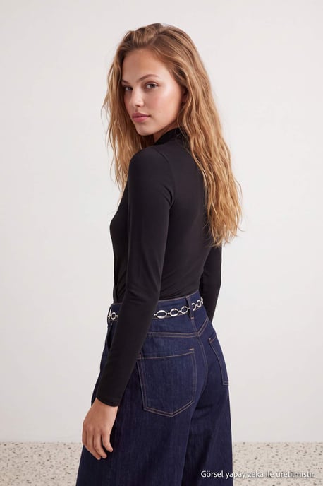 TRENDYOLMİLLA Damen Schwarz Einfarbig Lang, Tailliert Bodys - Image 3