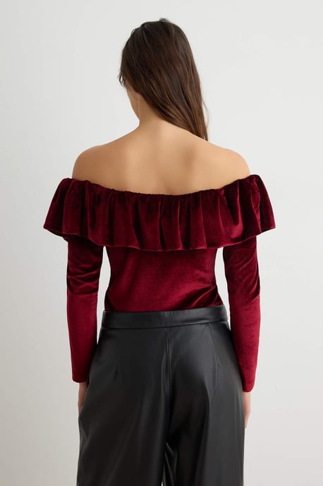 TRENDYOLMİLLA Damen Bordeaux Einfarbig Lang, Tailliert Bodys - Image 3