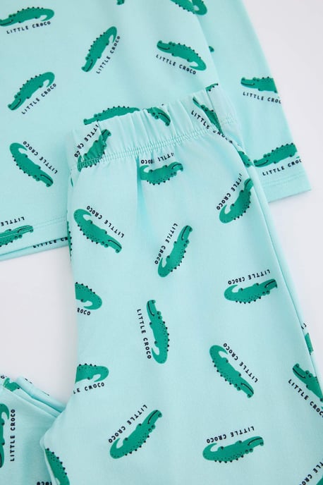 TRENDYOLKIDS Jungen Grün Mit Grafikprint Lang, Regular Fit Pyjama- Sets - Image 5