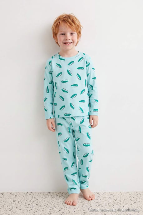 TRENDYOLKIDS Jungen Grün Mit Grafikprint Lang, Regular Fit Pyjama- Sets - Image 6