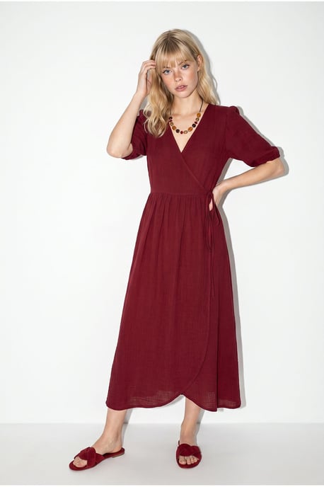 Strukturiertes V-Ausschnitt Midikleid mit Wickelverschluss - Image 2