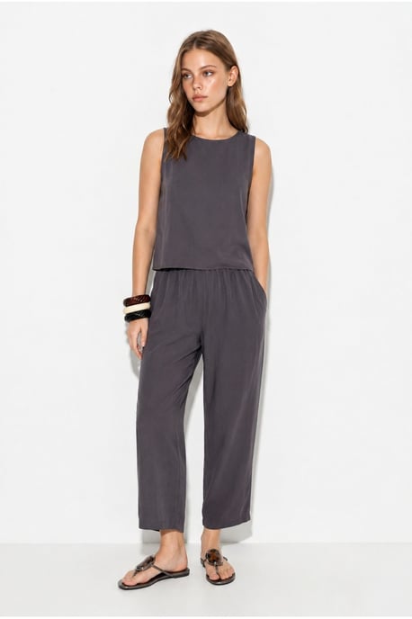 Ärmelloses Rundhals-Blusenset mit Karottenhose - Image 1