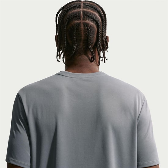 Nike - "Miler" T-Shirt für Herren, Reflektierende Details (Rauch-Grau) - Image 2