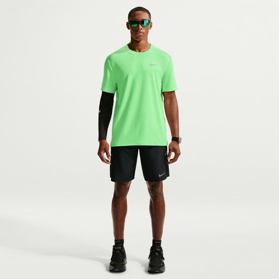 Nike - "Miler" T-Shirt für Herren, Reflektierende Details (Grün/Silber) - Image 5
