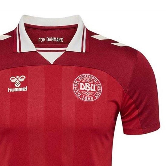 Hummel - "2025" Fußballtrikot für Herren (Rot) - Image 3