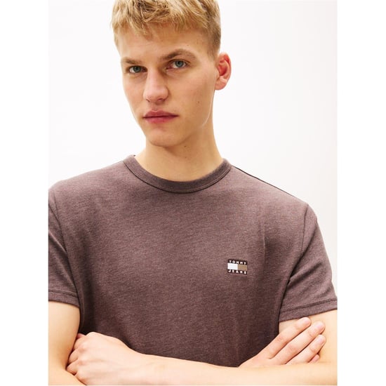 Tommy Jeans - T-Shirt für Herren,Abzeichen (Walnussbraun) - Image 3