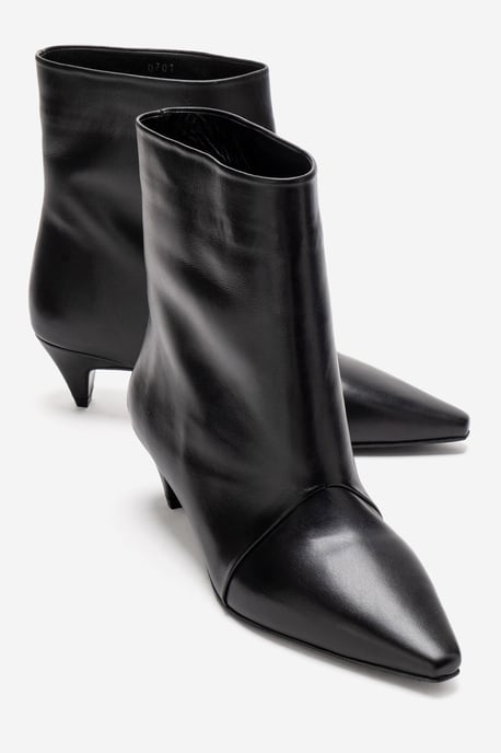 Amara Leder Kitten-Heel Stiefelette - Image 4