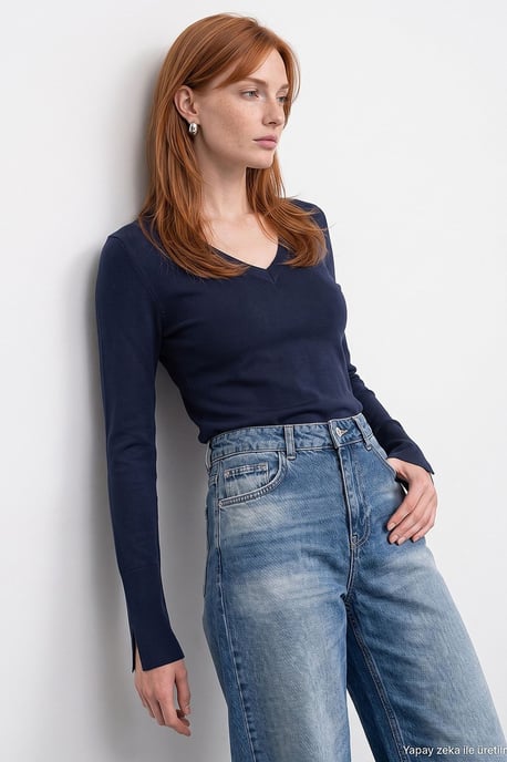 Damen V-Ausschnitt Strickpullover mit seitlichem Schlitz - Image 3