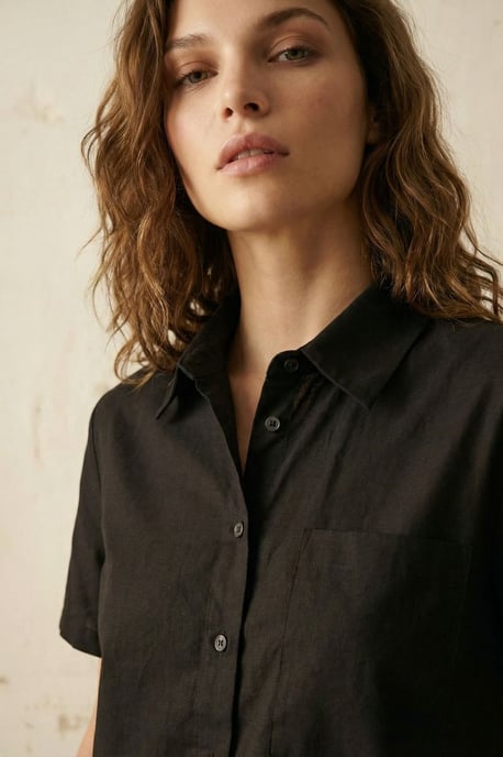 Knopfleiste Taschen-Crop-Shirt - Image 4